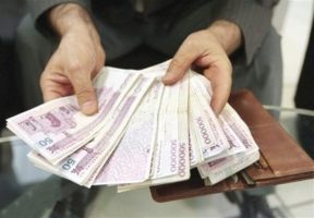 پاکبان لامردی کیسه پول را به صاحبش بازگرداند