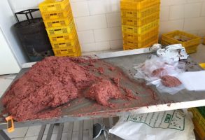 همبرگر ویژه با طعم ضایعات گوشت!