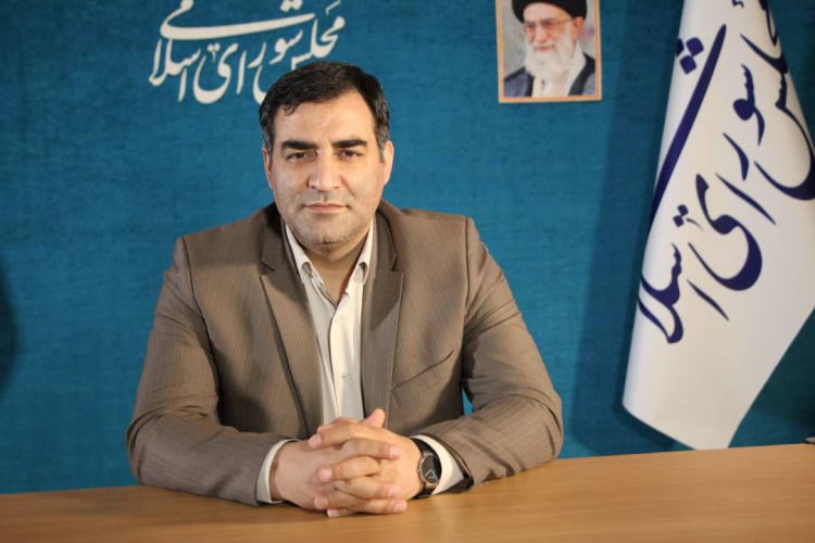 نقش‌آفرینی فروشگاه‌های زنجیره‌ای در حمایت از تولید داخلی و تنظیم و کنترل بازار