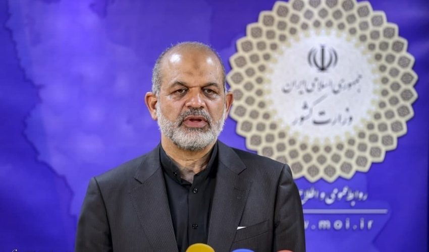 دلیلی برای ادامه تعطیلی مدارس و دانشگاه‌ها وجود ندارد