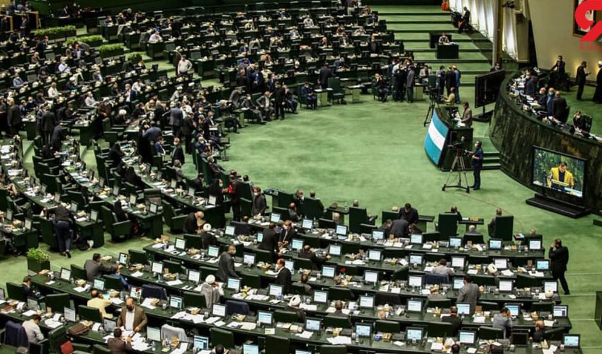 موافقت کمیسیون تلفیق با واردات ۵۰ هزار خودرو