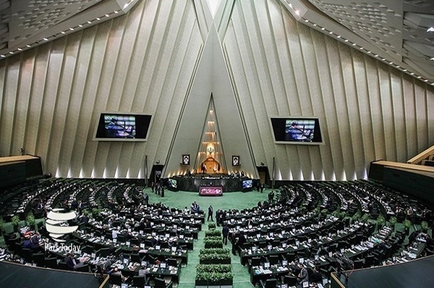 تکذیب مستثنی شدن نمایندگان مجلس از انتشار حقوق
