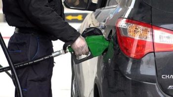 تعزیرات حکومتی متولی تشخیص کم فروشی جایگاه‌های سوخت نیست