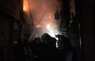 وقوع آتش سوزی گسترده در بازار کفاش‌های تهران