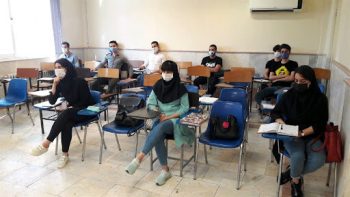دانشگاه‌ها باید حضوری شود