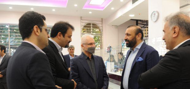 ​حمایت بانک ایران زمین از توسعه کسب‌وکارهای خرد و تولید داخلی