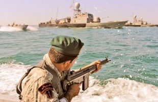 جزئیات درگیری نیروی دریایی ارتش در دریای سرخ