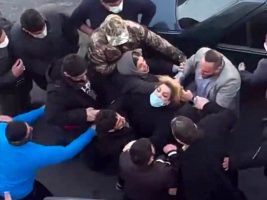 واکنش پلیس به رفتار خشونت‌آمیز با یک زن در تهرانسر/عاملان بازداشت شدند