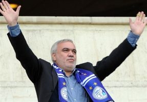 مدیر عامل باشگاه استقلال :پول را برنمی گردانم !