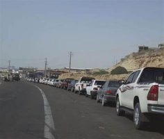 صف های سوخت؛ صف کیلومتری بنزین در چابهار