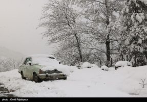 شدت بارش برف در اردبیل و خلخال