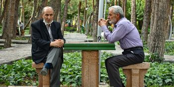 مهاجرانی سخنگوی دولت: بازنشستگان از خدمات درمانی مناسب بهره‌مند می‌شوند