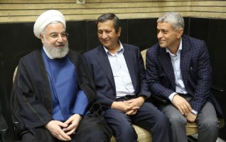 نماینده مخالف وزیر پیشنهادی اقتصاد: همتی  تورم حدود ۹ درصدی  را  ۴۶.۵ درصد تحویل  داد