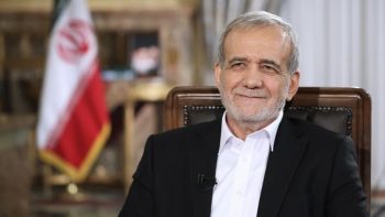 رئیس جمهور در گفت‌وگوی تلویزیونی با مردم: بنزین گران می شود
