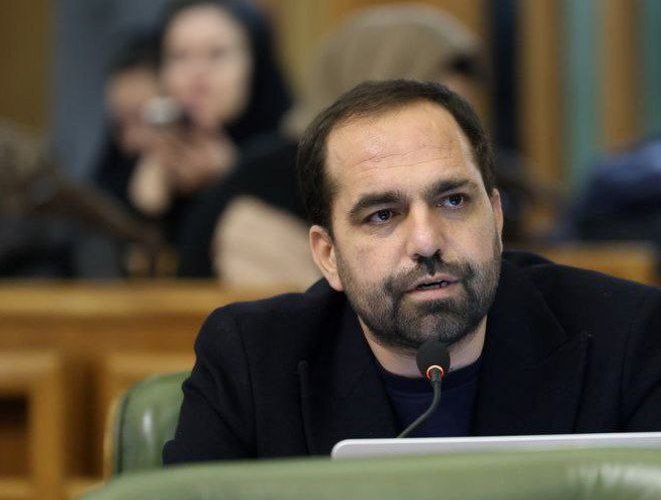 انتقاد عضو شورای شهر از عملکرد شهردار تهران