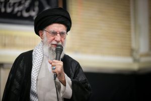 فیلم کامل بیانات رهبر انقلاب اسلامی در مراسم بزرگداشت شهدای جنگ تحمیلی اخیر. ۱۴۰۴/۵/۷