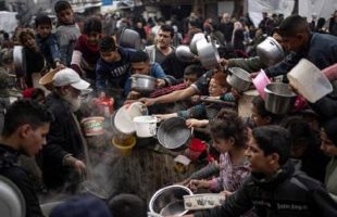 در شرایط خشم جهانی از اقدامات اسرائیل، اظهارات جنجالی یک چهره فارسی‌زبان خبرساز شد