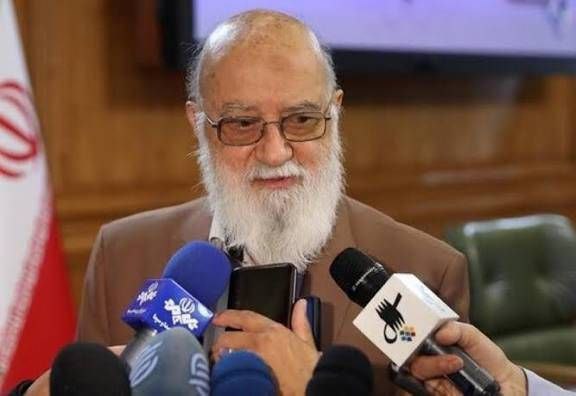 چمران: شهرداری می تواند از اتباع مجاز استفاده کند