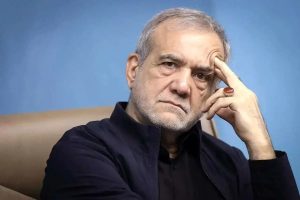 رئیس جمهور در مجلس : هر کس مدعی حل مشکل آب است، یک استان را تحویل بگیرد و مشکل آب آن را حل کند