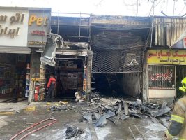 حریق یک مغازه سپرسازی در مشهد
