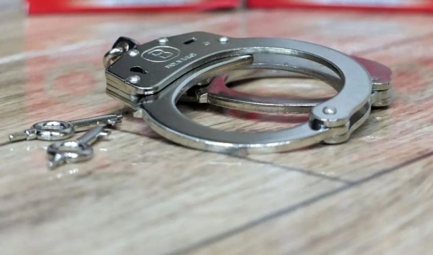 دردسر شرط‌بندی چند دختر و پسر نوجوان در بازی مافیا