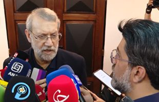 لاریجانی: پیامی به آمریکا ندادیم