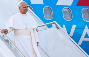پاپ در آستانه سال جدید میلادی به لبنان سفر کرد