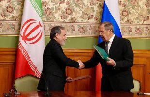 وزیر خارجه روسیه: روسیه و ایران برای مقابله با یکجانبه‌گرایی غربی‌ها متحد هستند