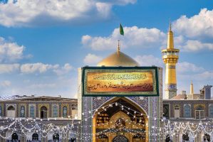 عرض تبریک زائران و خادمان به حضرت رضا (ع)