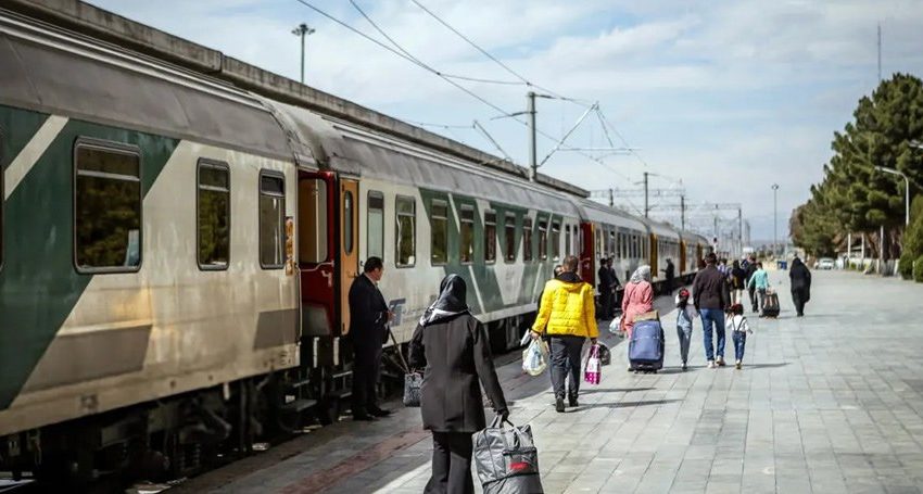 آغاز پیش‌فروش بلیت قطارهای اسفندماه از دوشنبه